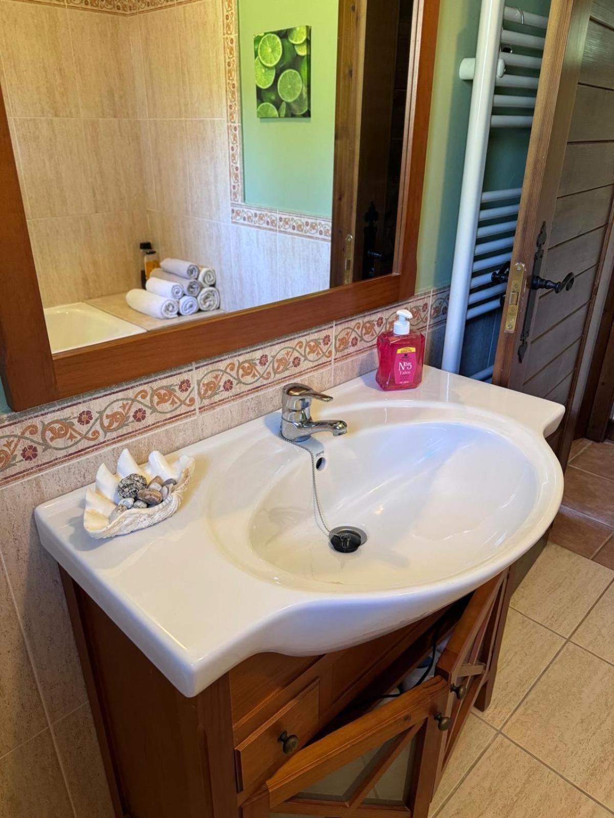Casa 2 Habitaciones Con Piscina Y Cenador Al Aire Libre Pontevedra Eksteriør bilde